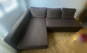 Sofa sucio en Berruguete